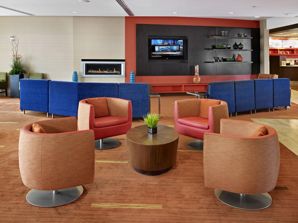 Hotel Courtyard By Marriott Edmonton West Extérieur photo