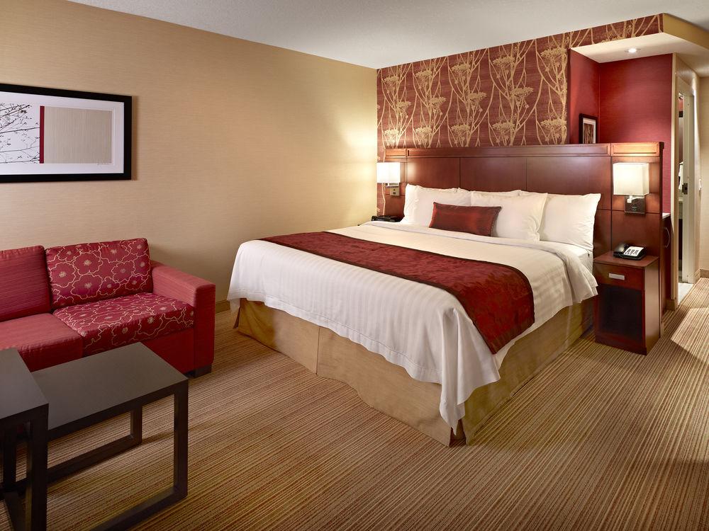 Hotel Courtyard By Marriott Edmonton West Extérieur photo