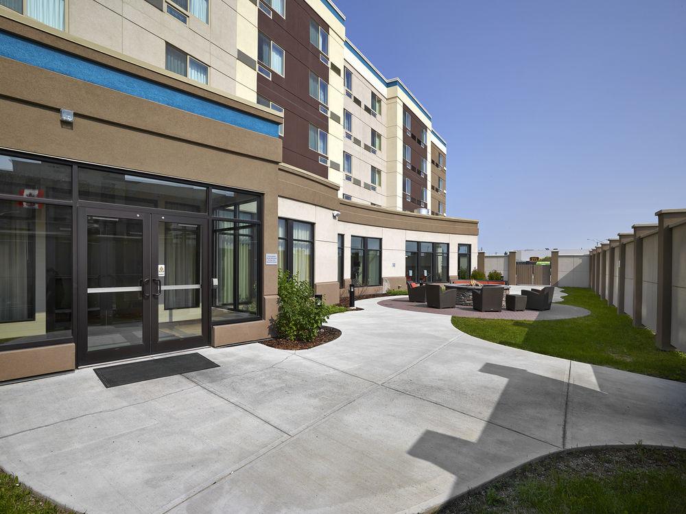 Hotel Courtyard By Marriott Edmonton West Extérieur photo