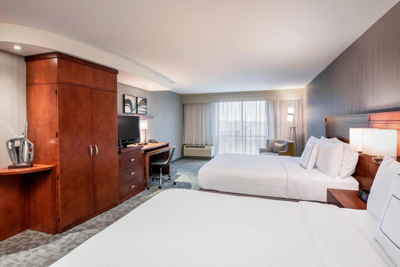 Hotel Courtyard By Marriott Edmonton West Extérieur photo