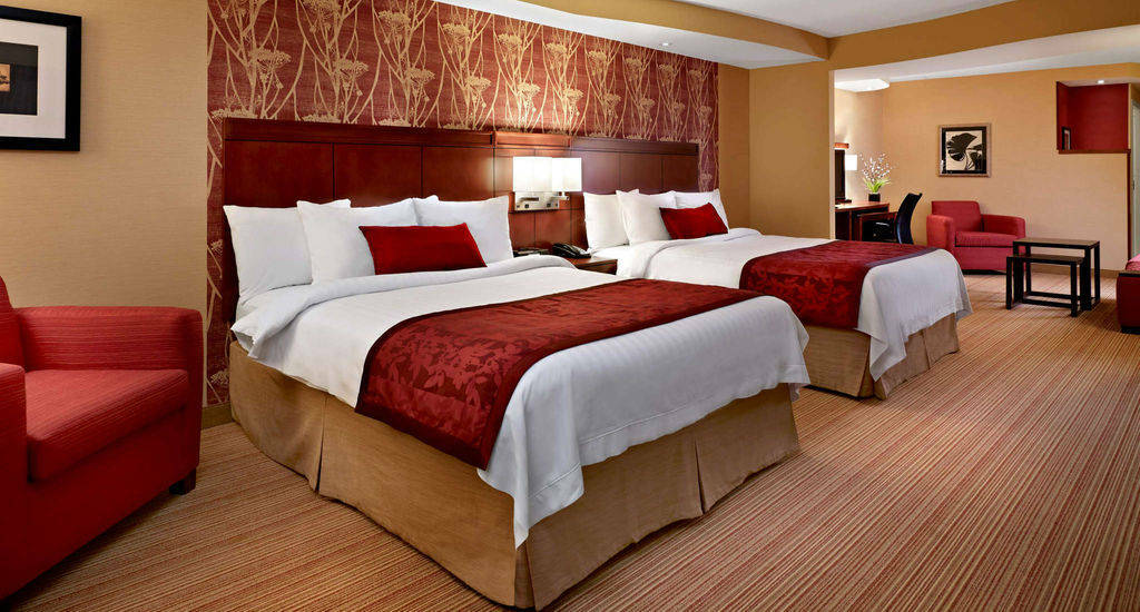 Hotel Courtyard By Marriott Edmonton West Extérieur photo